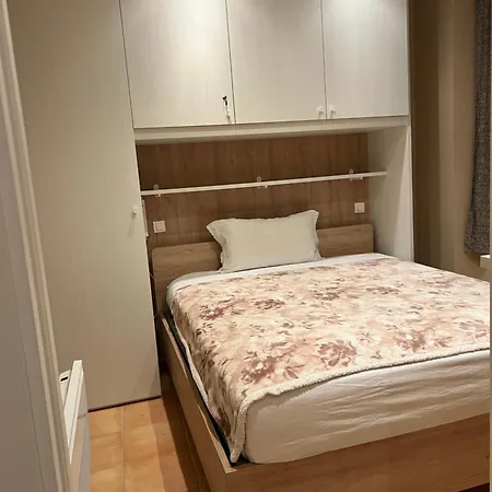 Henry Bennet * مينتون