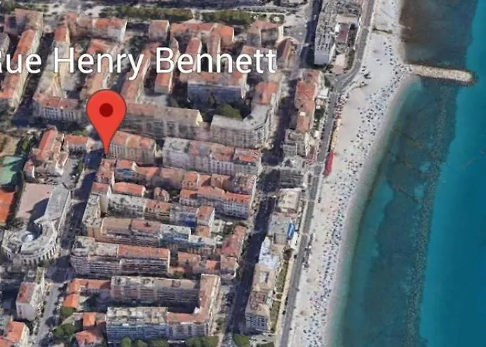 Апартаменты Henry Bennet