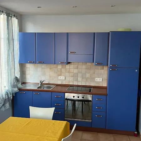 Rue Henry Bennet Apartment *